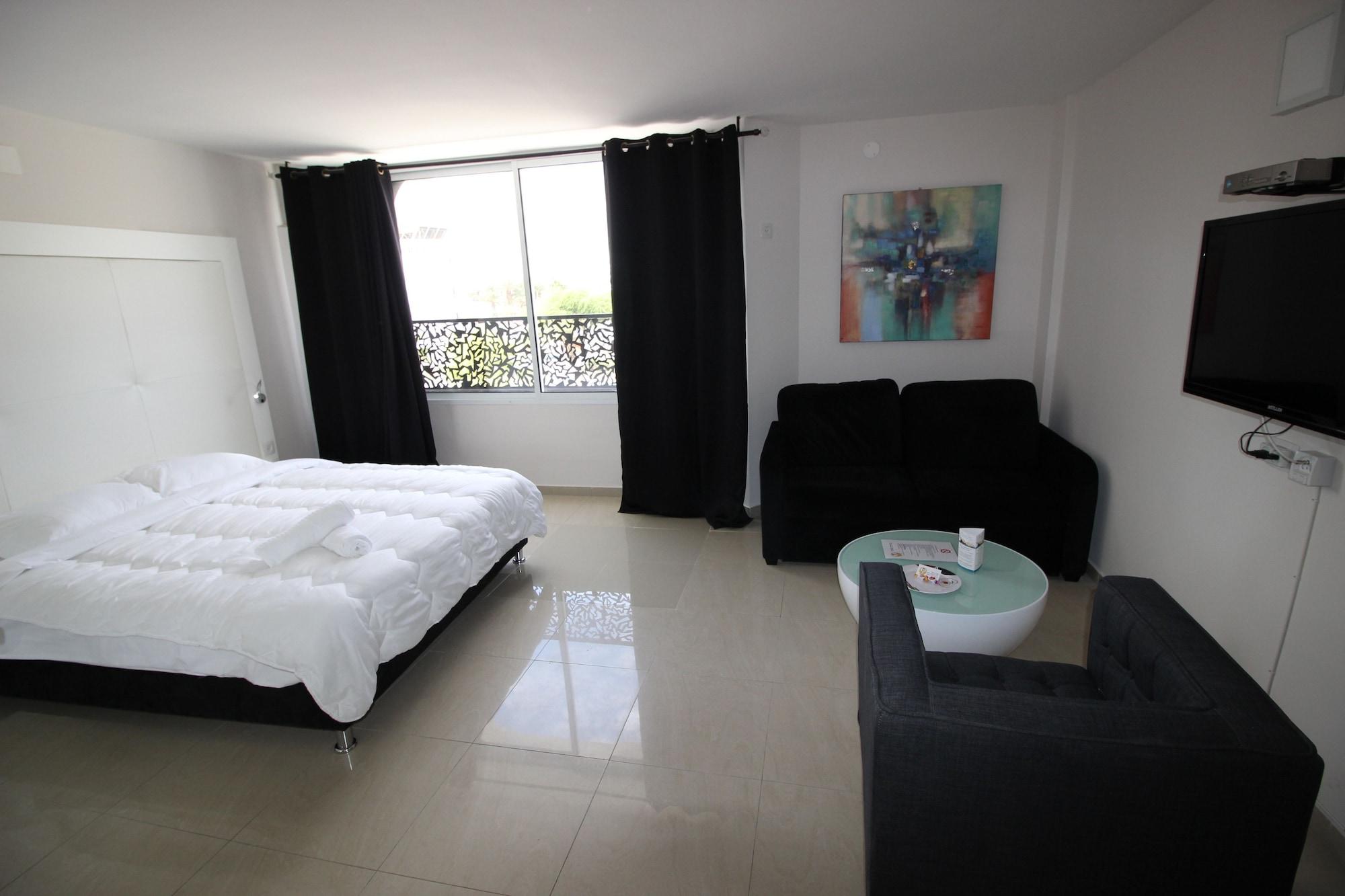 Rich Royal Suites Eilat Bagian luar foto