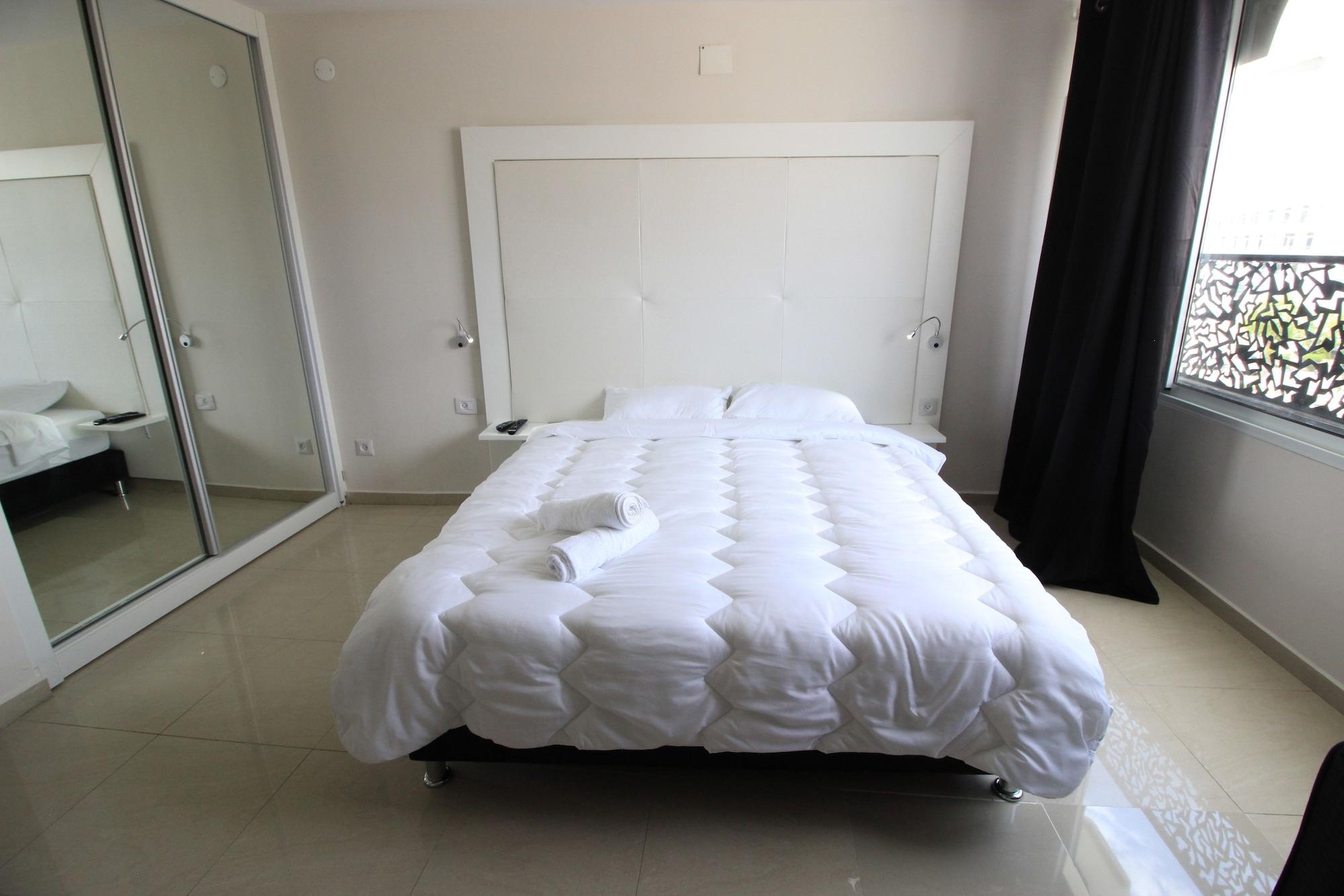 Rich Royal Suites Eilat Bagian luar foto
