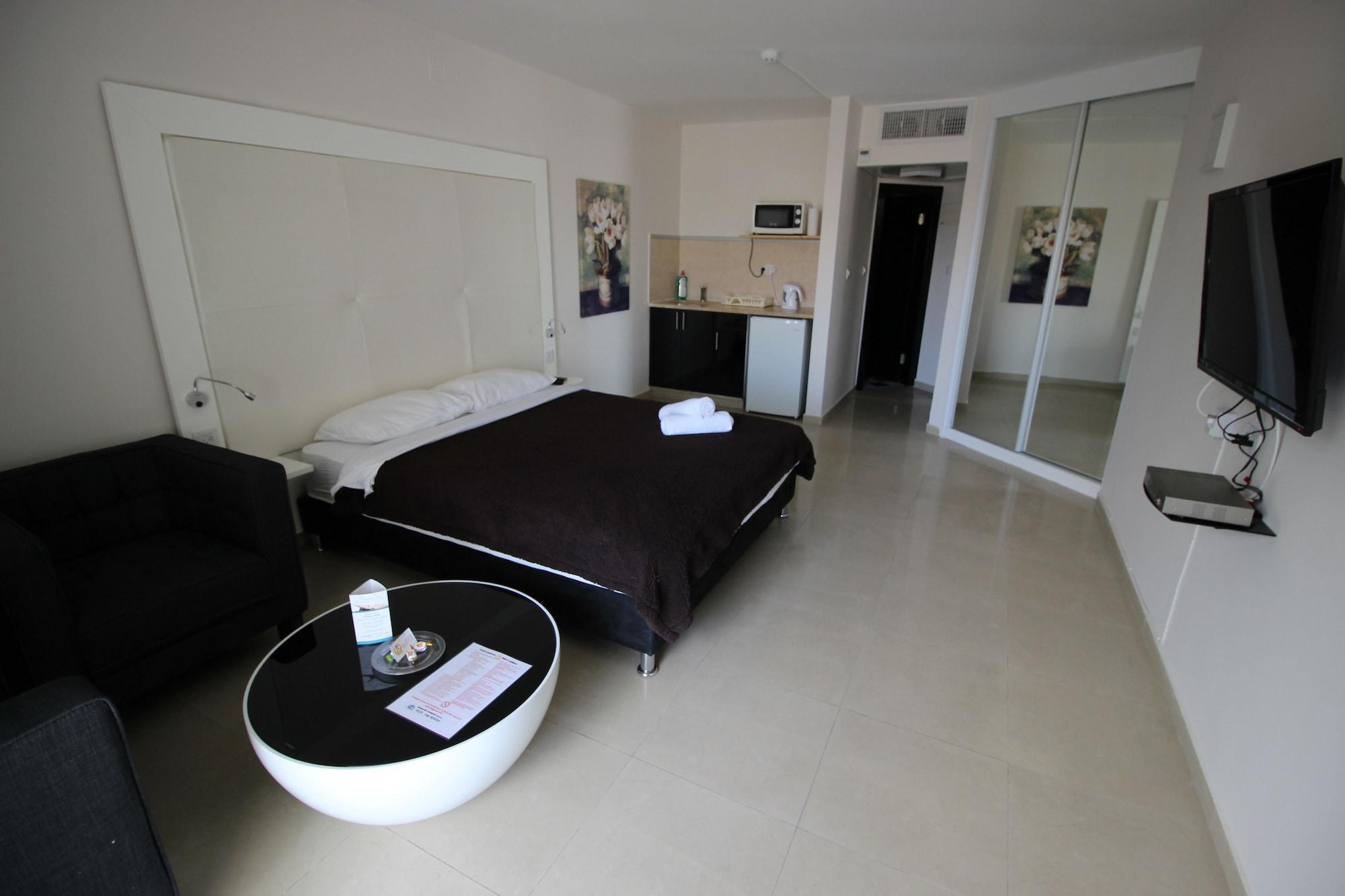 Rich Royal Suites Eilat Bagian luar foto