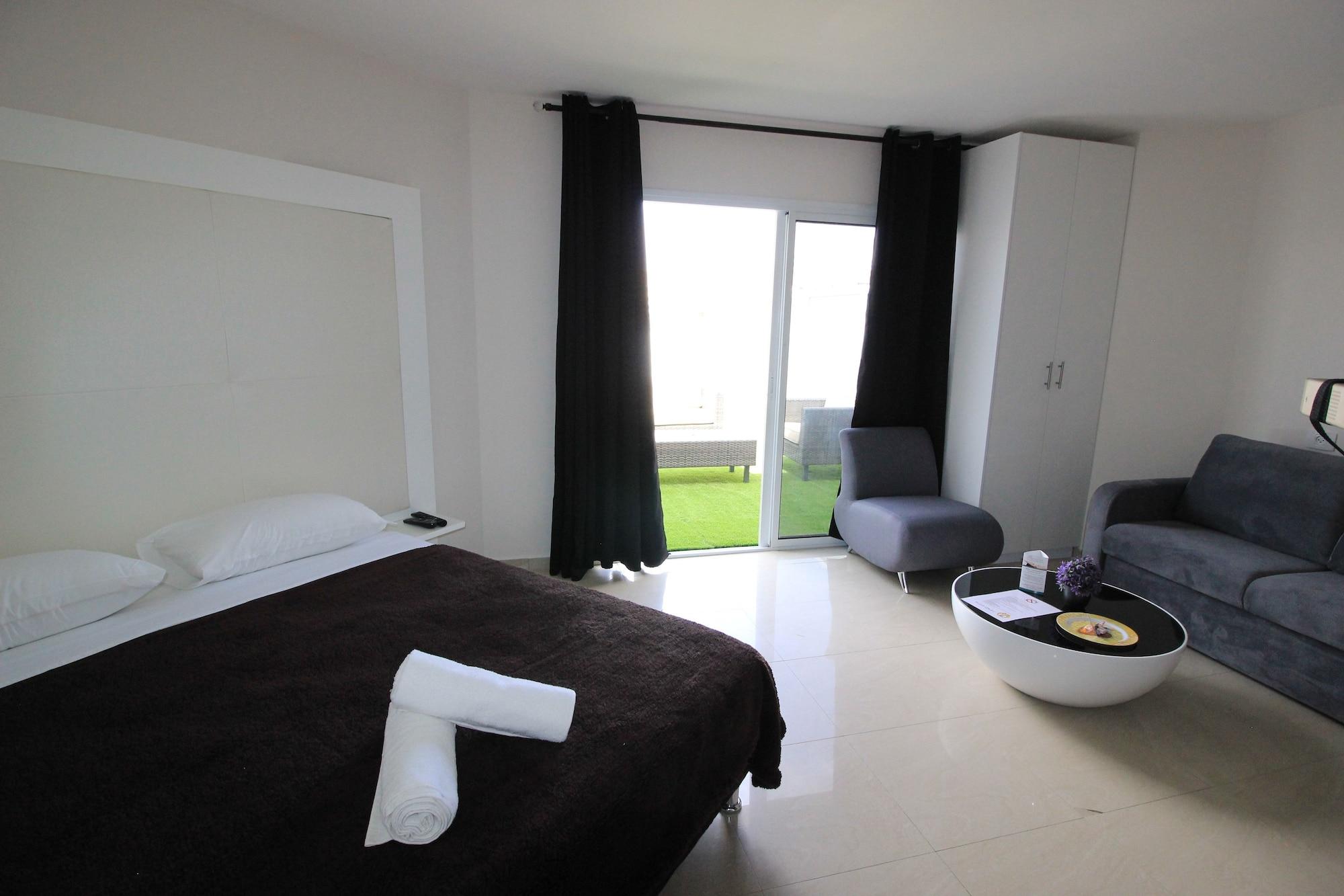 Rich Royal Suites Eilat Bagian luar foto