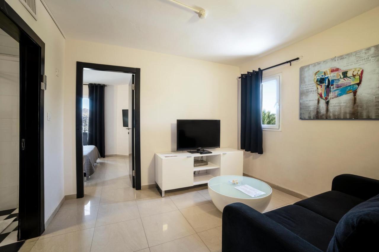Rich Royal Suites Eilat Bagian luar foto