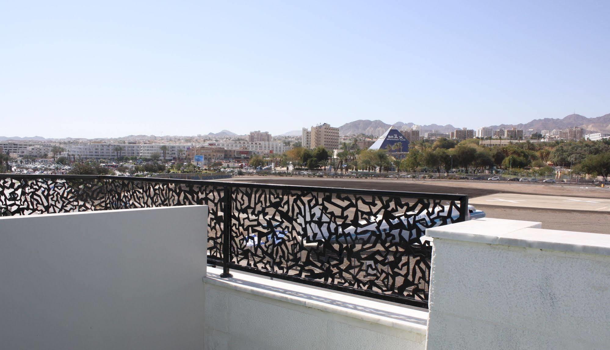 Rich Royal Suites Eilat Bagian luar foto